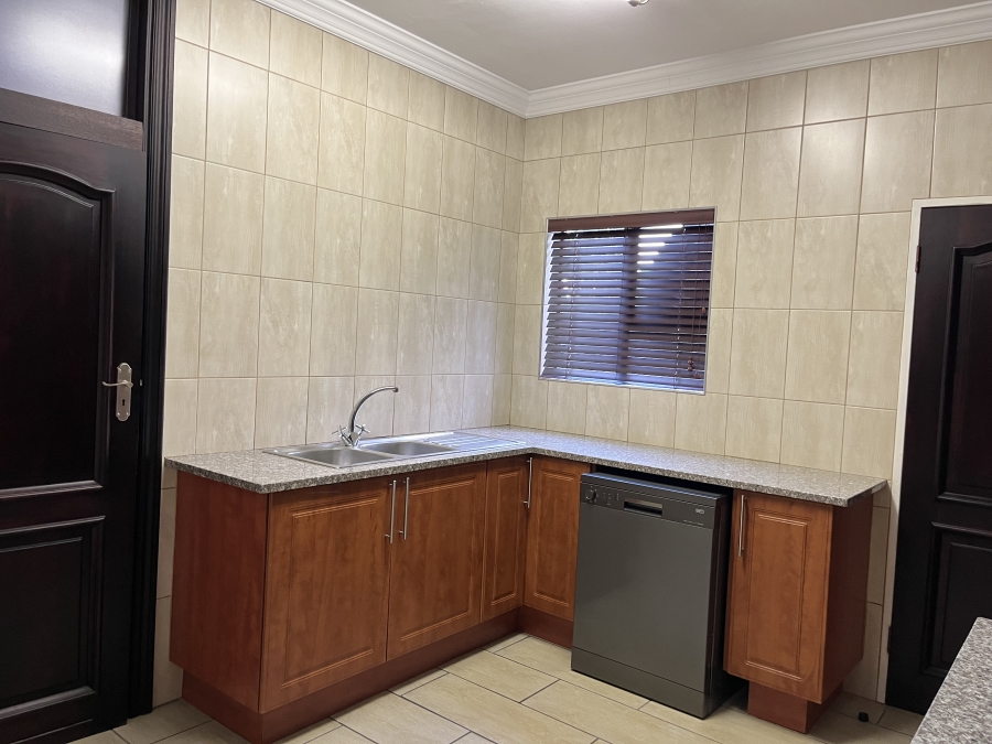 To Let 4 Bedroom Property for Rent in Jan Cillierspark Free State